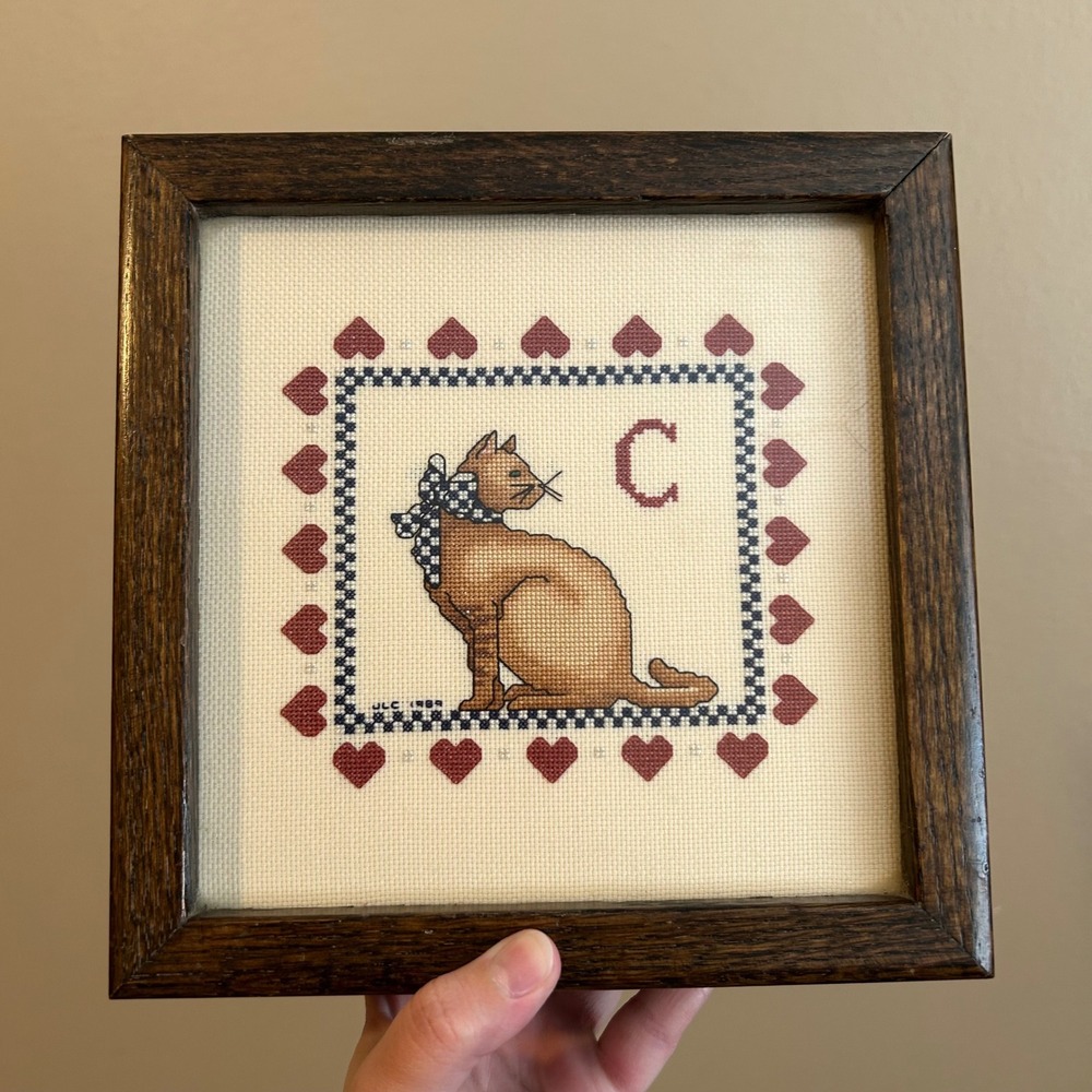 Vintage Cross-stitch Cat Wooden Box 1989 Checker Heart Cottagecore Keepsake box